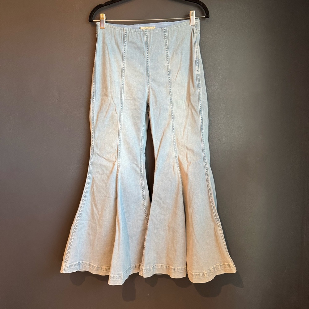 Free People Cha Cha Flare Jeans - Picture 2 of 9